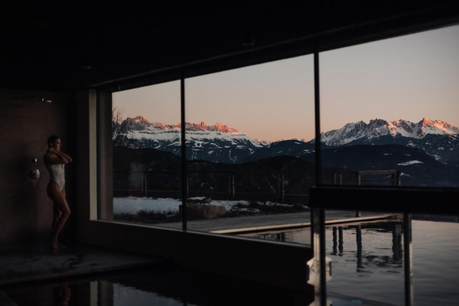 Hotel Belvedere - Fine Dining, Hideaway & Spa San Genesio Atesino Esterno foto