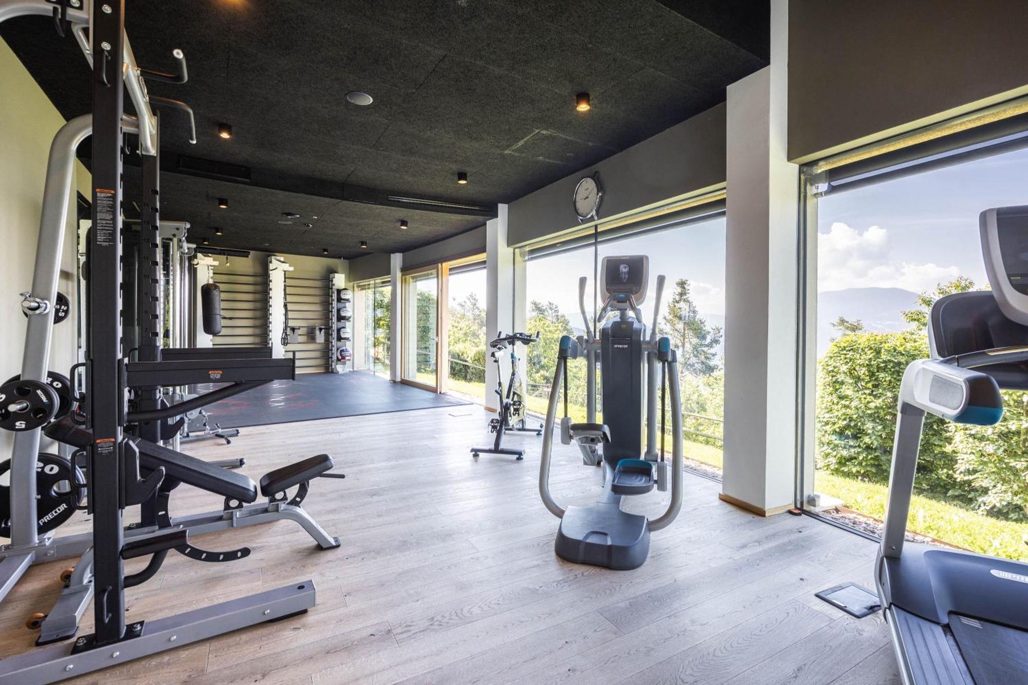 Hotel Belvedere - Fine Dining, Hideaway & Spa San Genesio Atesino Esterno foto